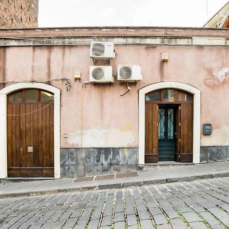 Appartamento Sant'Agostino Loft Aeroporto di Catania Fontana Rossa Esterno foto